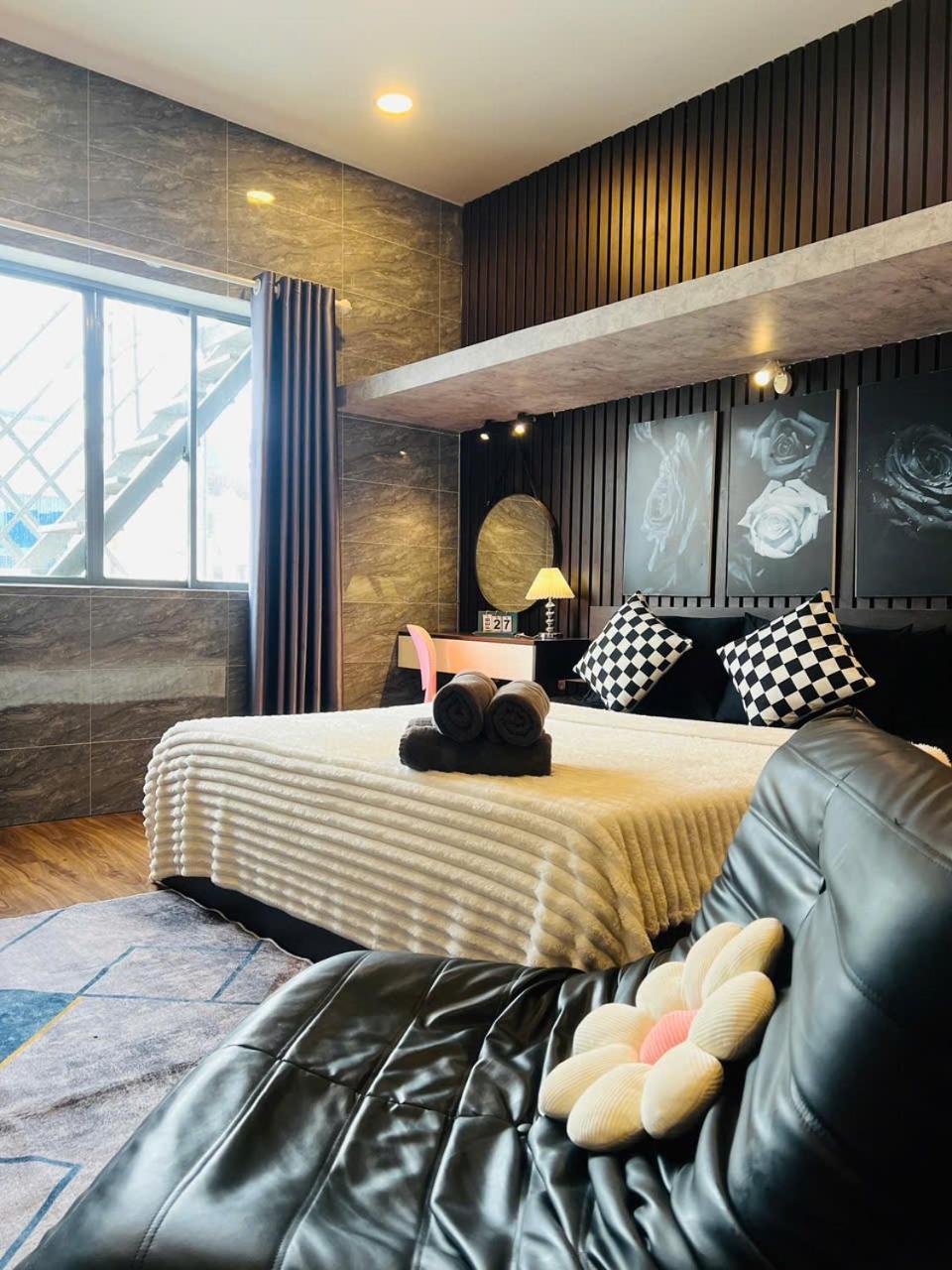 Mis Tho Hotel 2*